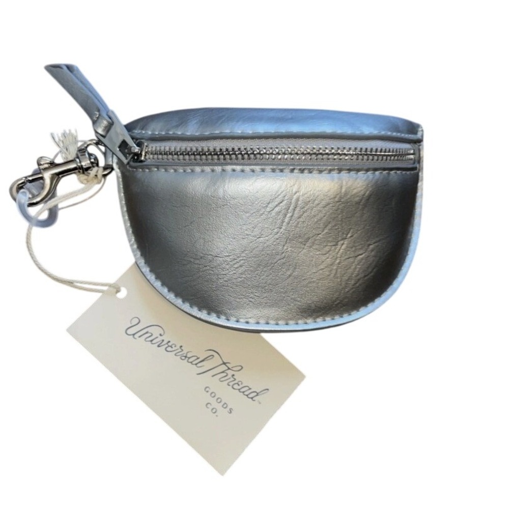 Universal Thread Silver Metallic Coin Purse Zipper Pouch Key Clip NWT VT10398
